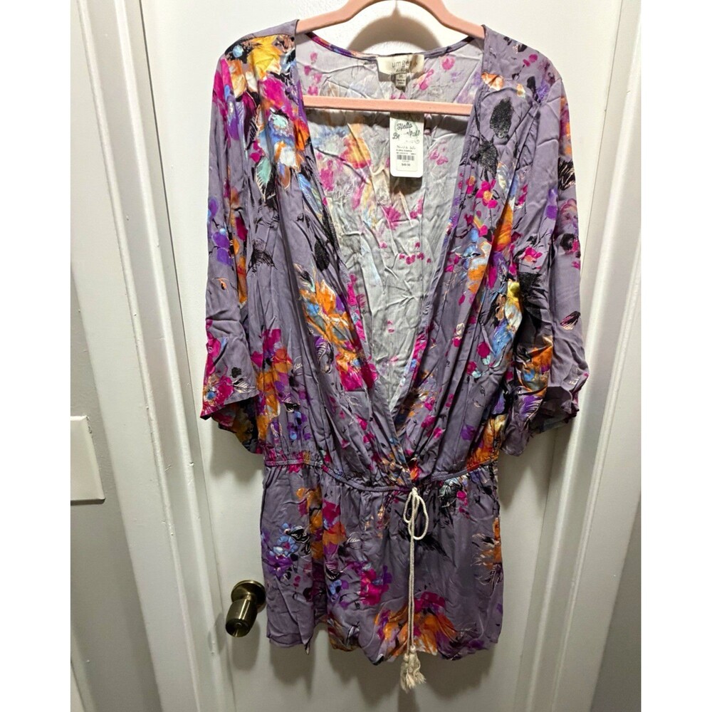 UMGEE Women's 1XL Gray Floral V-Neck Romper 3/4 Sleeve Tie Waist